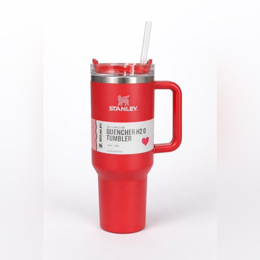 Stanley Quencher H2.0 40oz Tumbler – Red | New in Box | Viral Cup - Picture 1 of 3